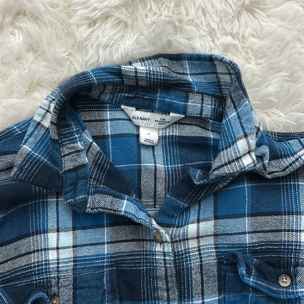 Old Navy Boyfriend Flannel Shirt - Blue - Picture 2 of 3